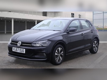 Used Volkswagen Polo 2018 for sale - 76832192: Photo