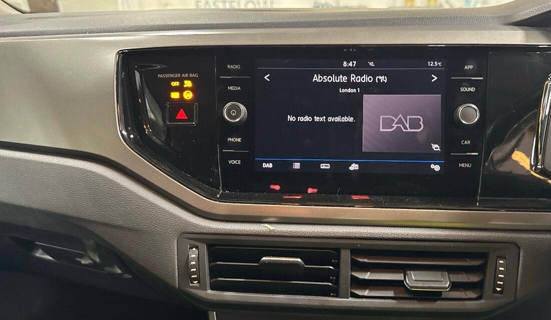 Used Volkswagen Polo 2018 for sale - 76832192: Photo 7