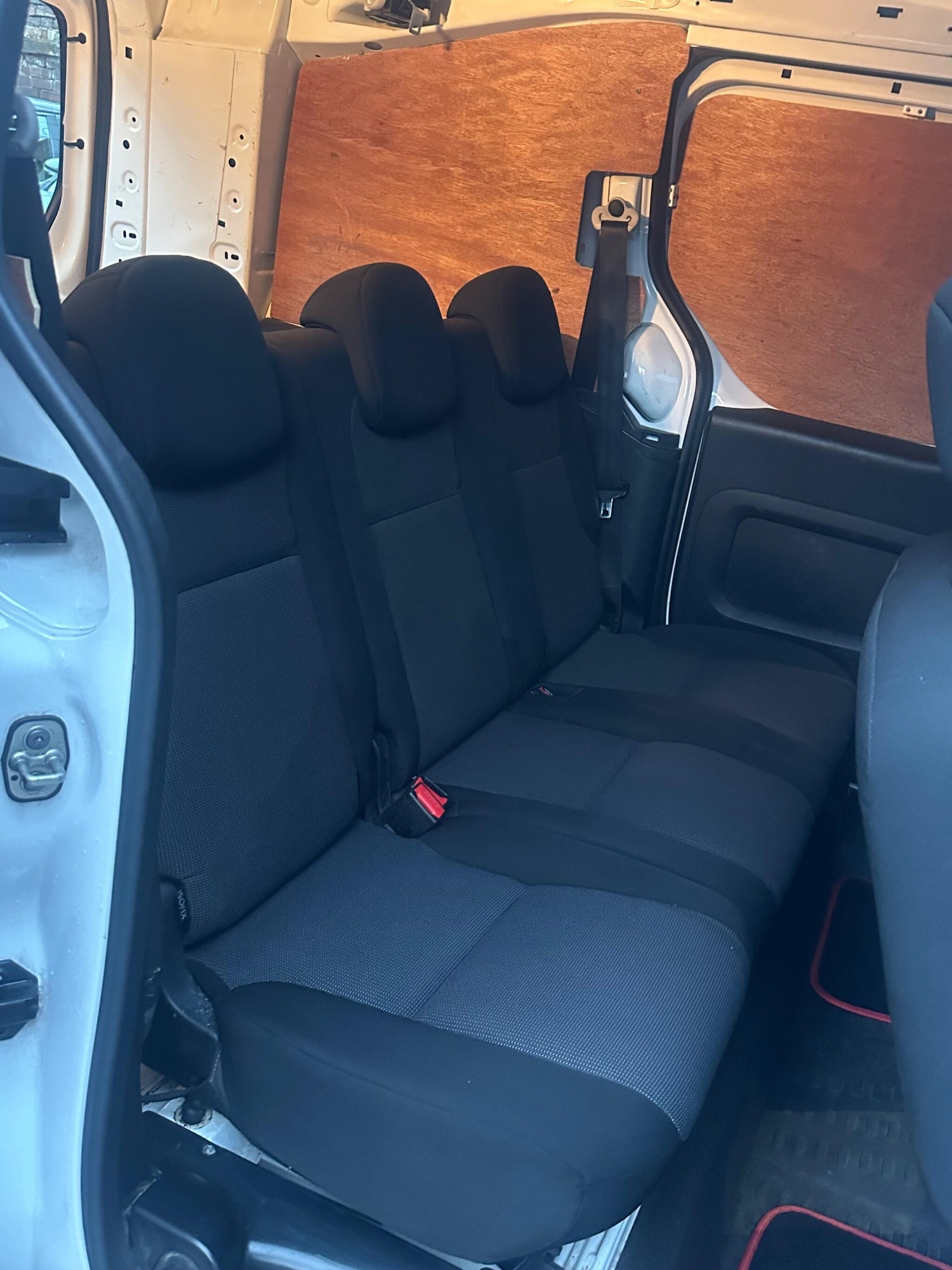 Used Peugeot Partner 2018 for sale - 76823794: Photo 13