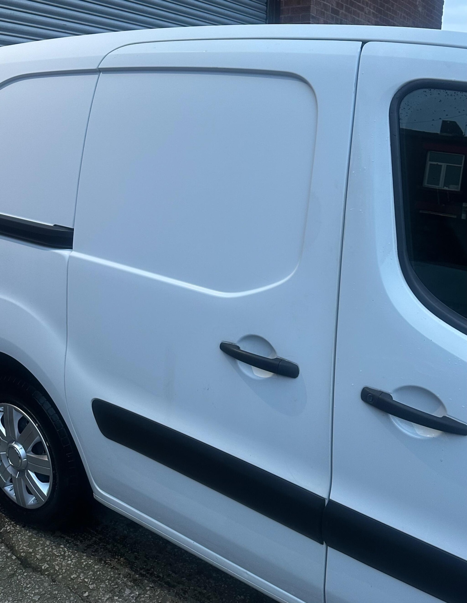 Used Peugeot Partner 2018 for sale - 76823794: Photo 17