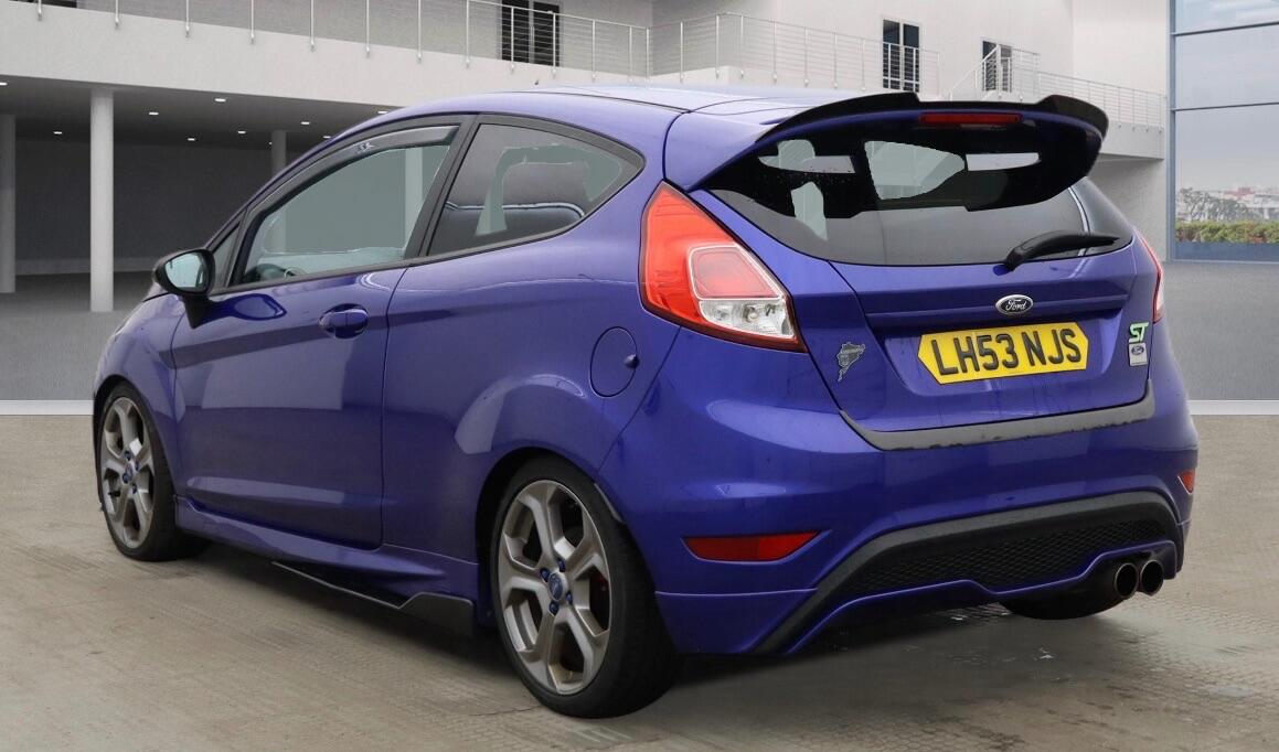Used Ford Fiesta 2014 for sale - 77040493: Photo 3