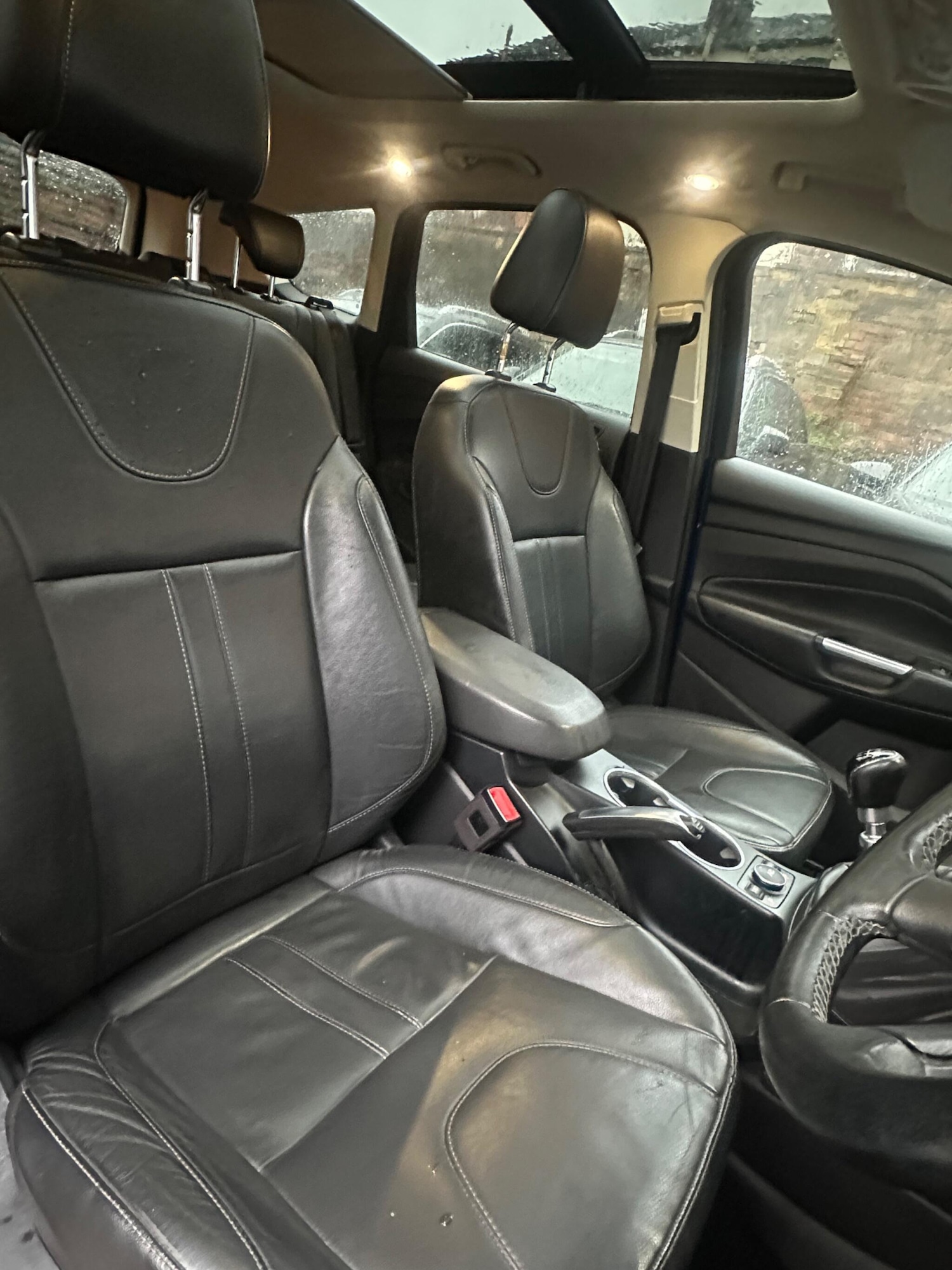 Used Ford Kuga 2015 for sale - 76824560: Photo 24