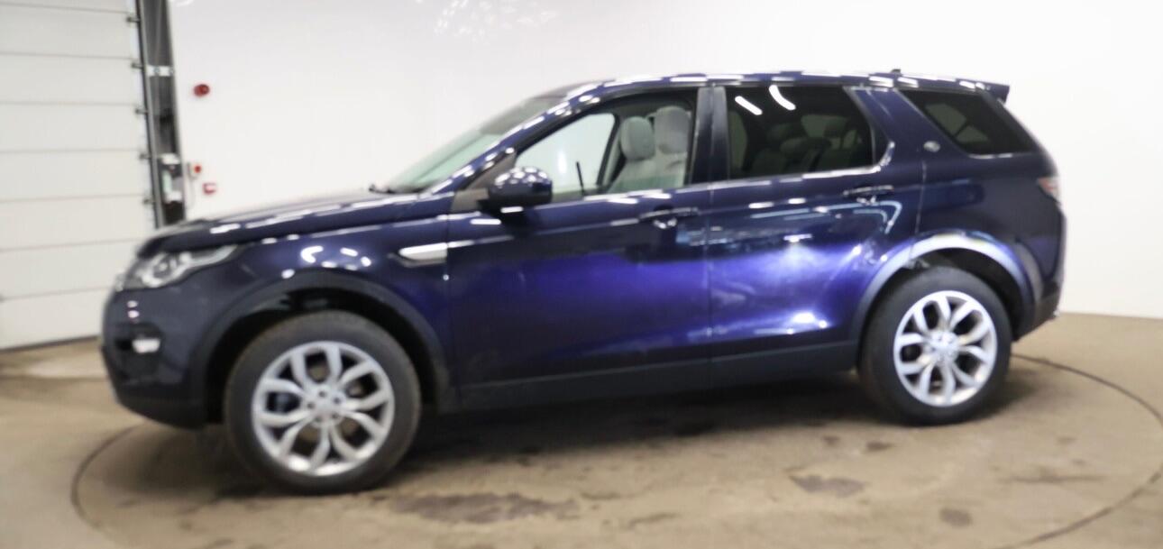 Used Land Rover Discovery Sport 2016 for sale - 77683189: Photo 5