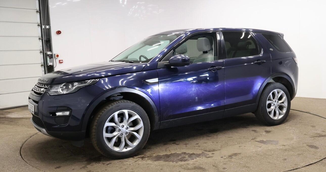 Used Land Rover Discovery Sport 2016 for sale - 77683189: Photo 8