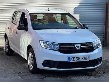 Used Dacia Sandero 2017 for sale - 79465293: Photo