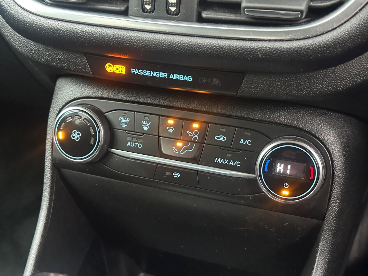 Used Ford Fiesta 2018 for sale - 77586920: Photo 14