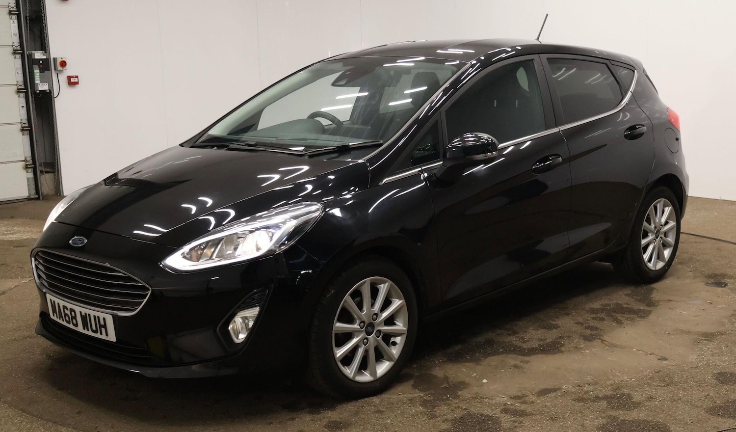 Used Ford Fiesta for sale - 77586920: Photo 2