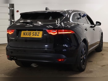 Used Jaguar F-Pace 2018 for sale - 78822541: Photo