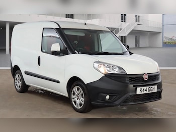 Used Fiat Doblo 2017 for sale - 77882430: Photo