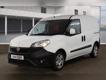 Used Fiat Doblo 2017 for sale - 77882430: Photo