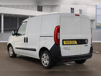 Used Fiat Doblo 2017 for sale - 77882430: Photo