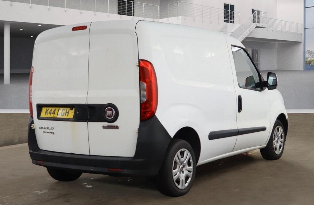 Used Fiat Doblo 2017 for sale - 77882430: Photo 4