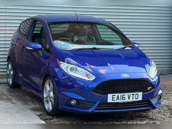 Used Ford Fiesta 2016 for sale - 79188932: Photo