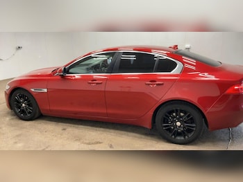 Used Jaguar XE 2016 for sale - 79387531: Photo