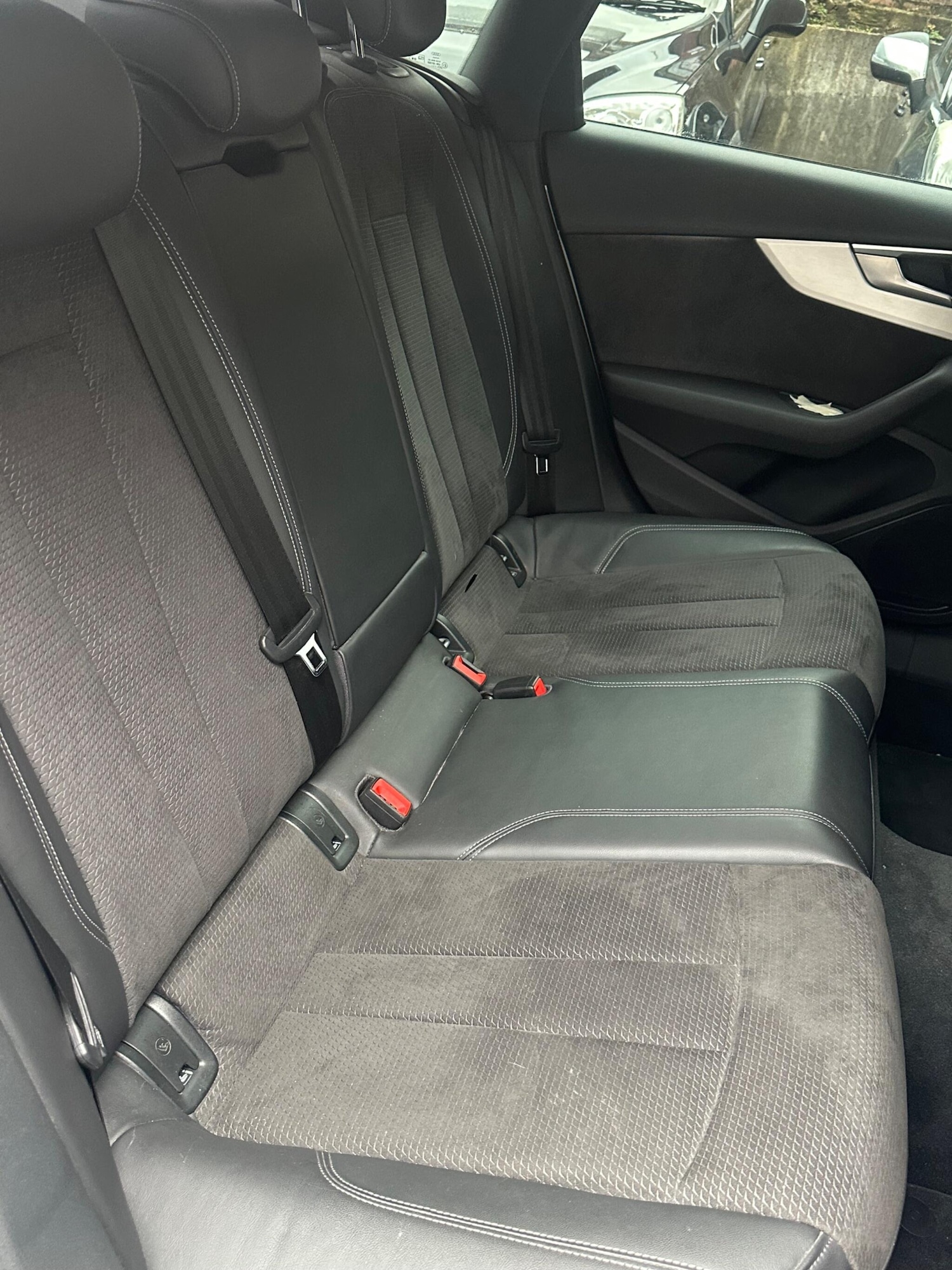 Used Audi A4 2016 for sale - 76538644: Photo 28