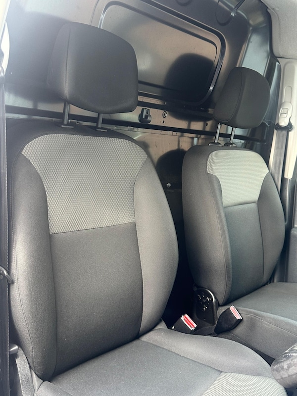 Used Renault Kangoo 2020 for sale - 76259393: Photo 11