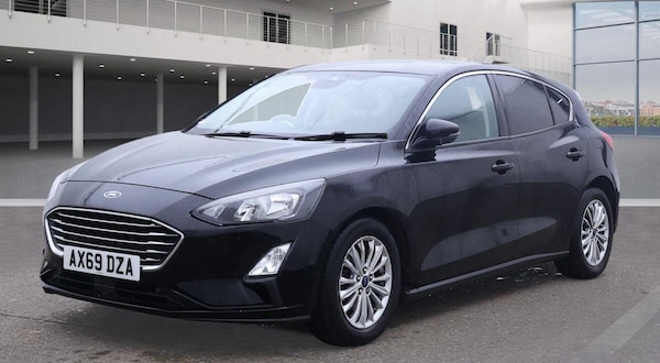 Used Ford Focus 2020 for sale - 76337749: Photo 2