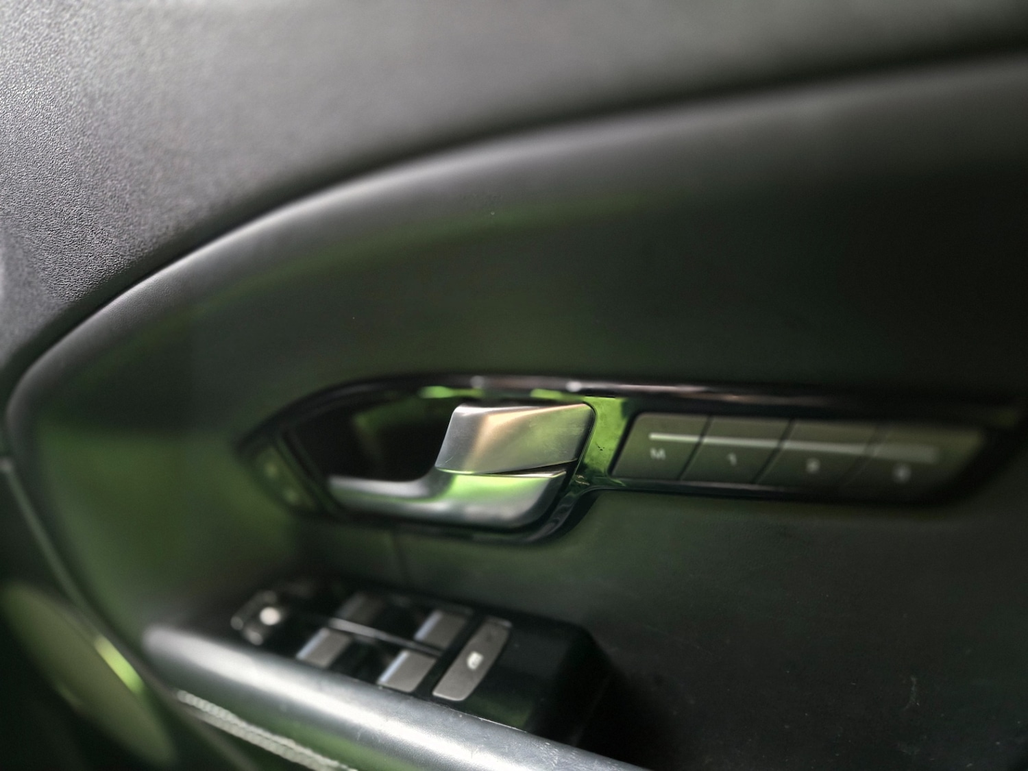 Used Land Rover Range Rover Evoque 2018 for sale - 77062246: Photo 13