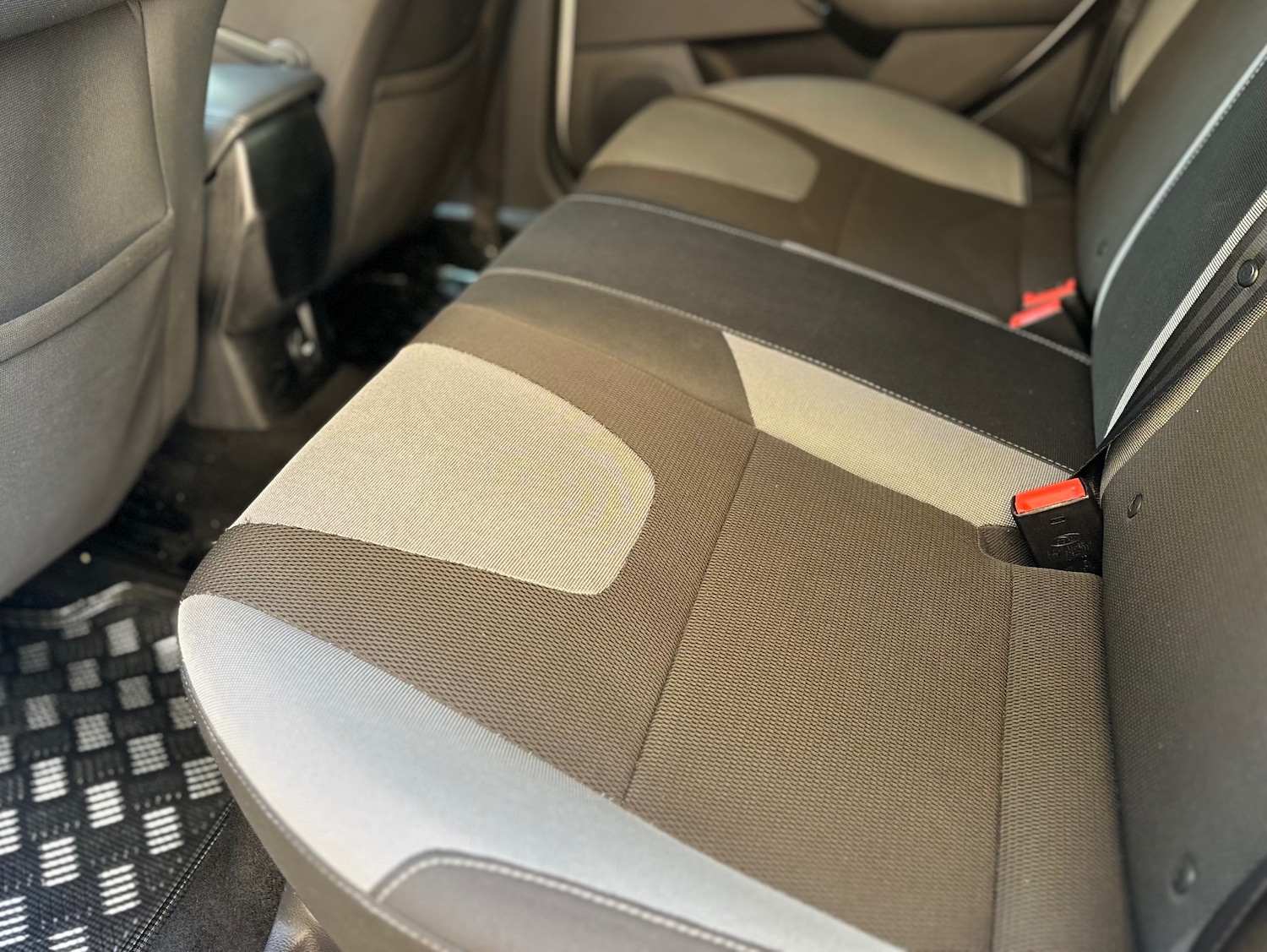 Used Ford Focus 2011 for sale - 76527279: Photo 11