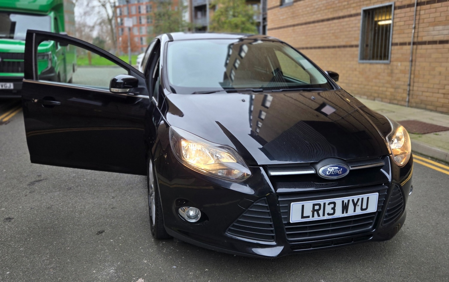 Used Ford Focus 2013 for sale - 76924264: Photo 11