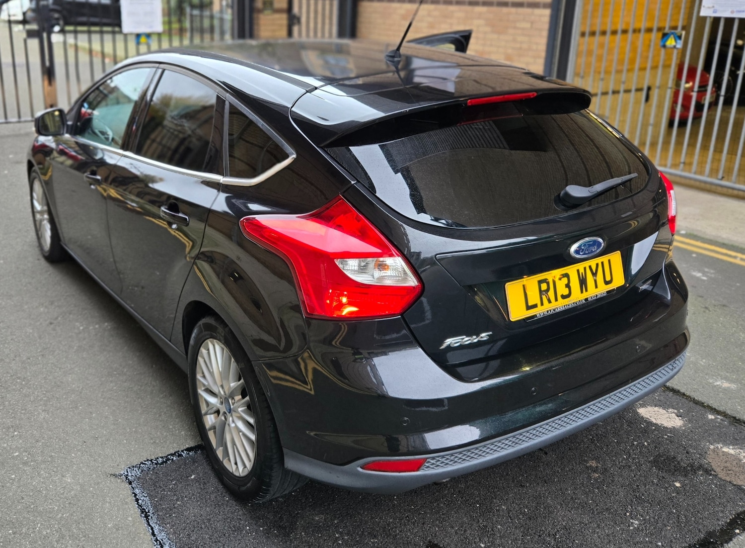 Used Ford Focus 2013 for sale - 76924264: Photo 14