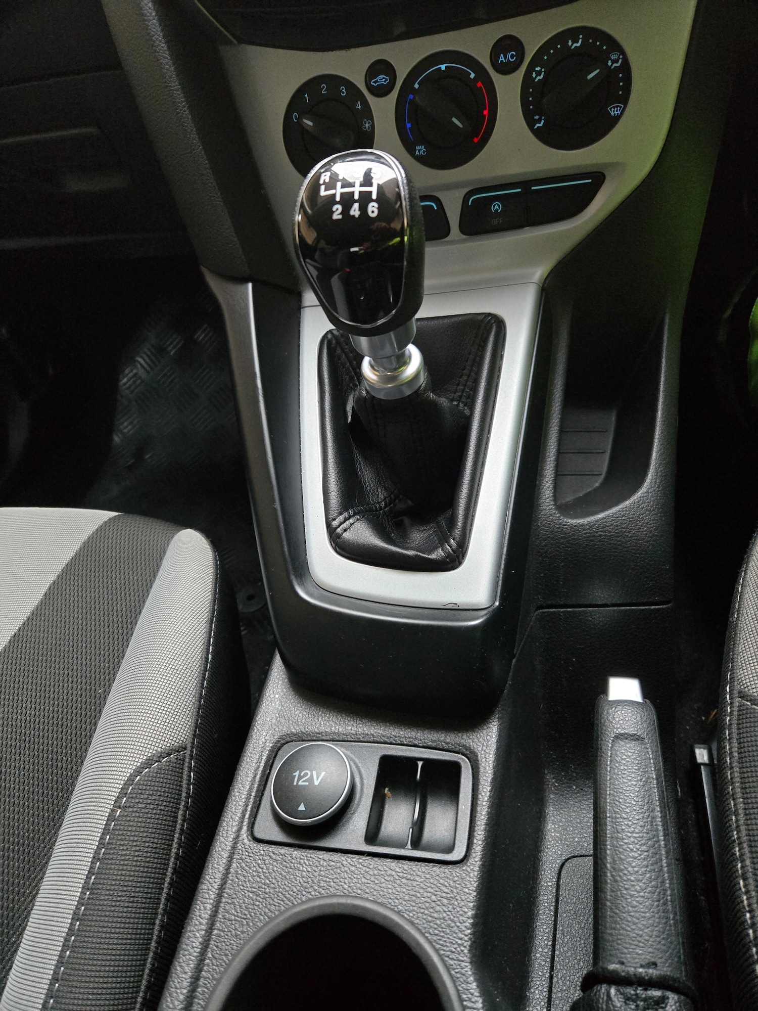 Used Ford Focus 2013 for sale - 76924264: Photo 23