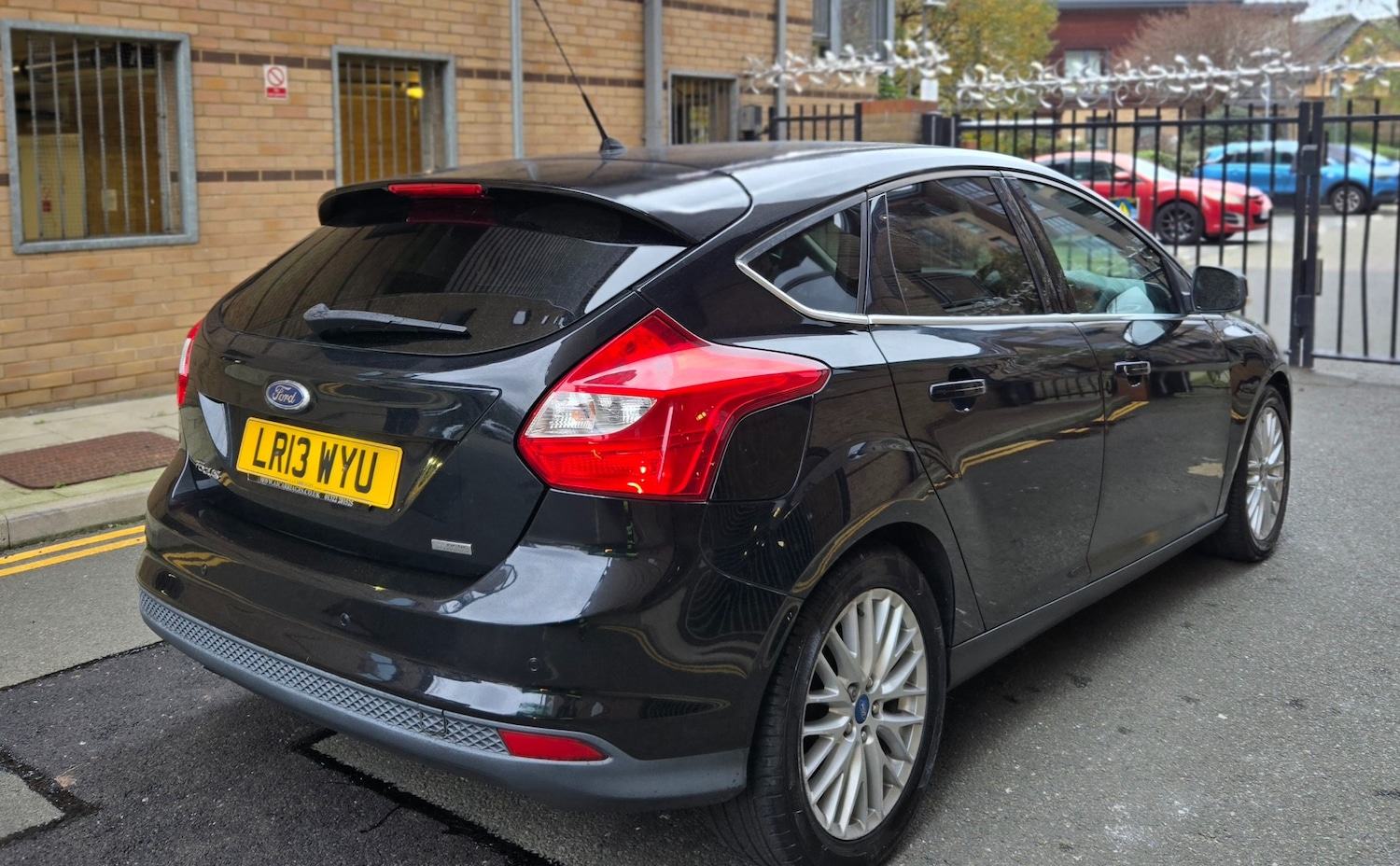 Used Ford Focus 2013 for sale - 76924264: Photo 9