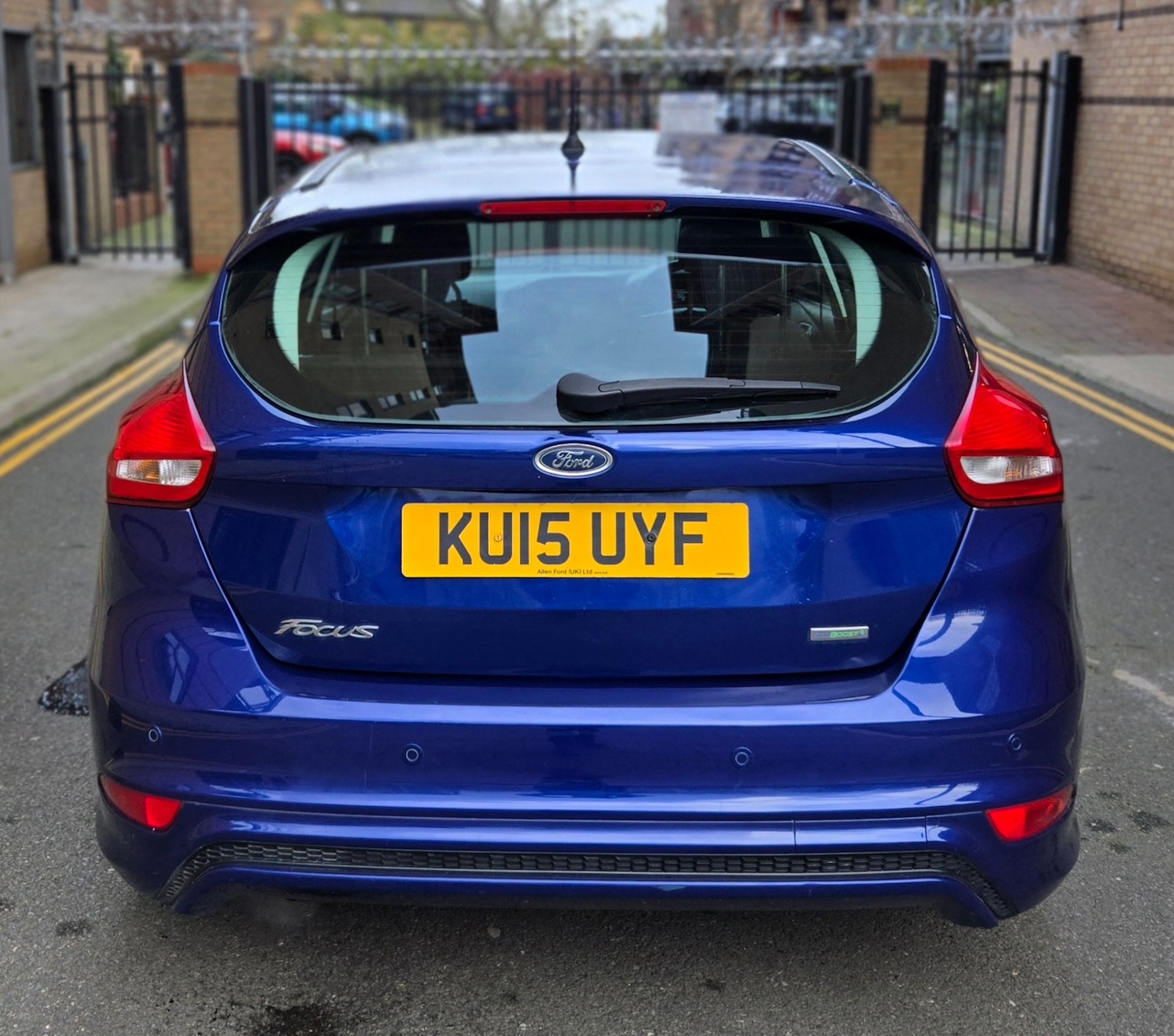 Used Ford Focus 2015 for sale - 76923984: Photo 12