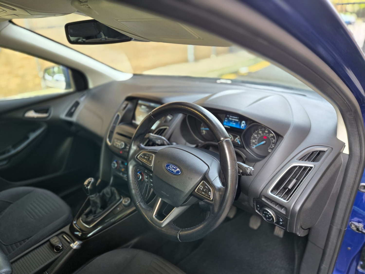 Used Ford Focus 2015 for sale - 76923984: Photo 14