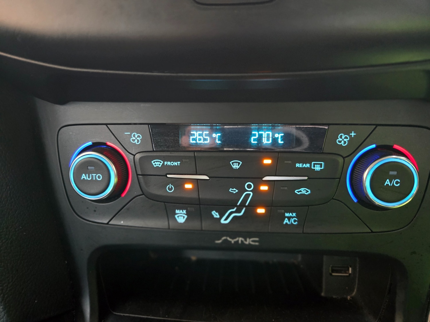 Used Ford Focus 2015 for sale - 76923984: Photo 19