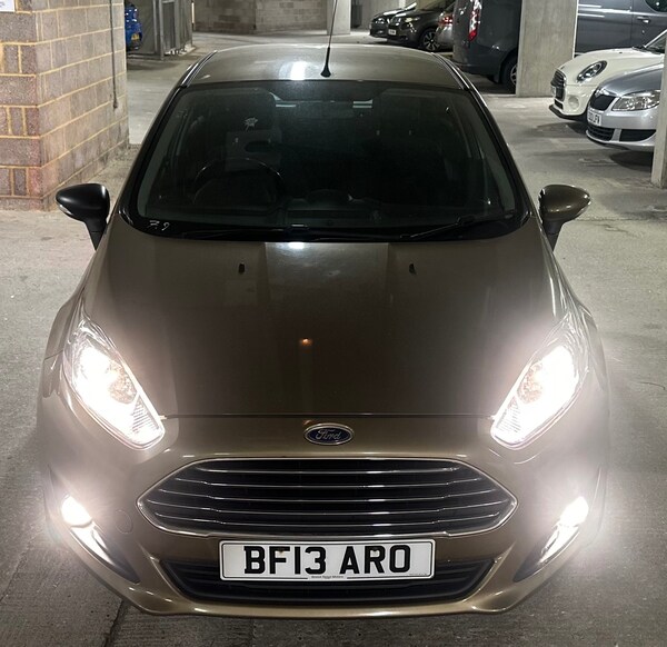 Used Ford Fiesta 2013 for sale - 76240305: Photo 1