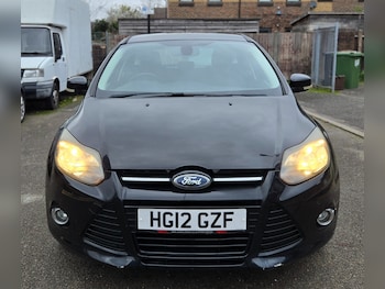 2012 (12) - 1.0 125 EcoBoost Titanium 5dr