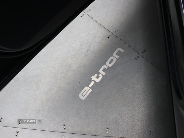 Used Audi Q8 2023 for sale - 76513912: Photo 41