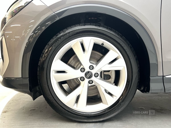 Used Audi Q4 e-tron 2025 for sale - 76359342: Photo 5