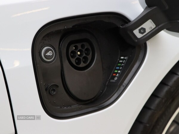 Used Audi e-tron 2023 for sale - 76085705: Photo 45