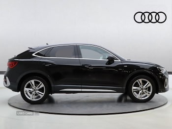 Used Audi Q3 2024 for sale - 76500302: Photo