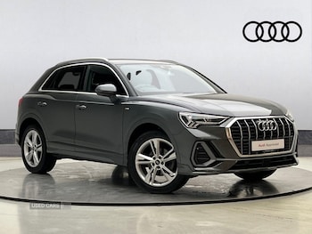 Used Audi Q3 2023 for sale - 77626527: Photo