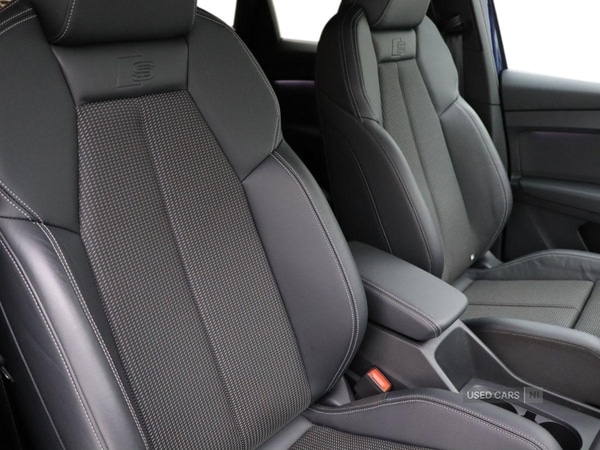Used Audi Q4 e-tron 2021 for sale - 76296460: Photo 2