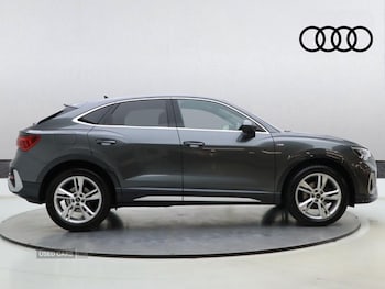 Used Audi Q3 2025 for sale - 78376565: Photo