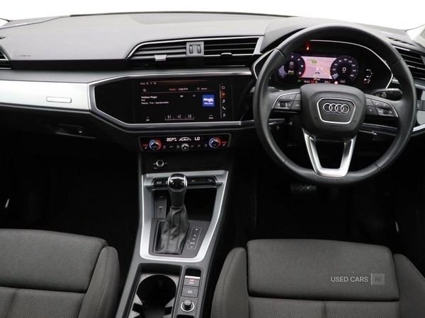 Used Audi Q3 2021 for sale - 78136665: Photo 2