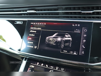 Used Audi Q7 2024 for sale - 76315386: Photo 2