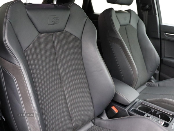 Used Audi Q3 2019 for sale - 76593024: Photo 2