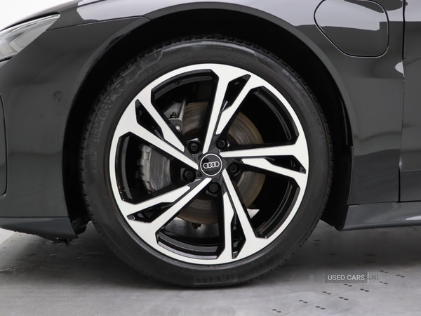 Used Audi e-tron 2023 for sale - 76729576: Photo 5