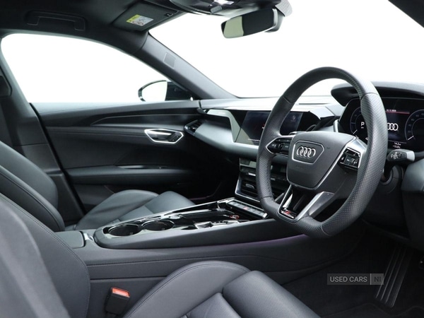 Used Audi RS e-tron GT 2022 for sale - 76965722: Photo 6