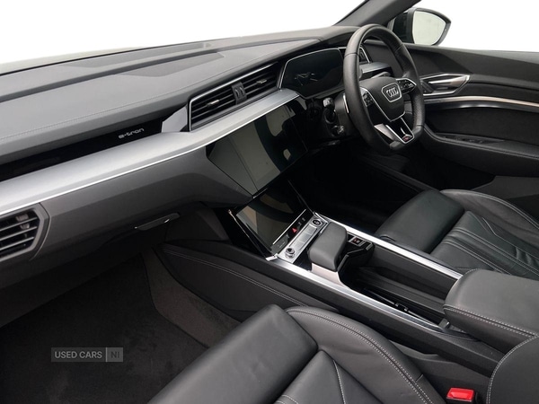 Used Audi e-tron 2023 for sale - 77626517: Photo 13