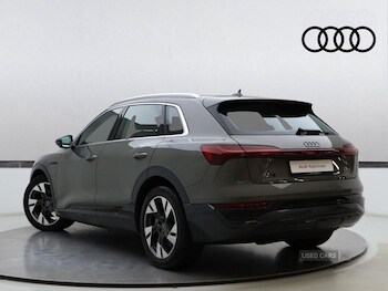 Used Audi Q8 2024 for sale - 76350180: Photo