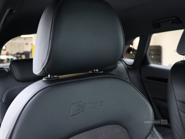 Used Audi Q3 2018 for sale - 76659669: Photo 30