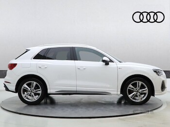 Used Audi Q3 2023 for sale - 78969662: Photo