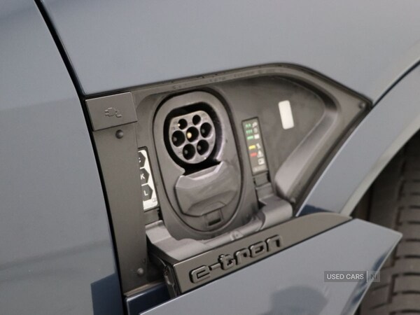 Used Audi Q8 2023 for sale - 75782818: Photo 34