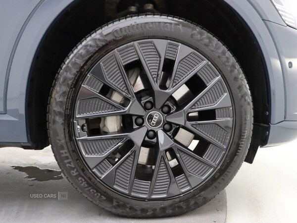 Used Audi Q8 2023 for sale - 75782818: Photo 5